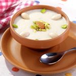 چگونه برای نوزاد ۶ ماهه  حریره بادام درست کنیم؟ + طرز تهیه و آموزش قدم به قدم  