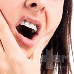 آبسه دندان چیست؟ علل، علائم و راه‌های درمان آبسه لثه
